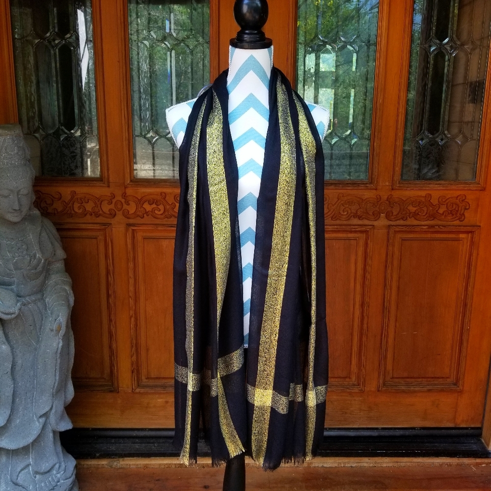 Black and Gold Target Scarf